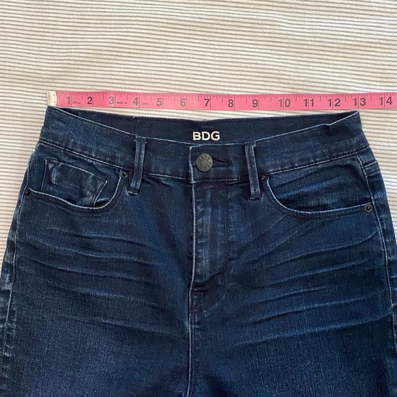 Urban Outfitters BDG High Rise Twig Dark Wash Jeans - Picture 7 of 9